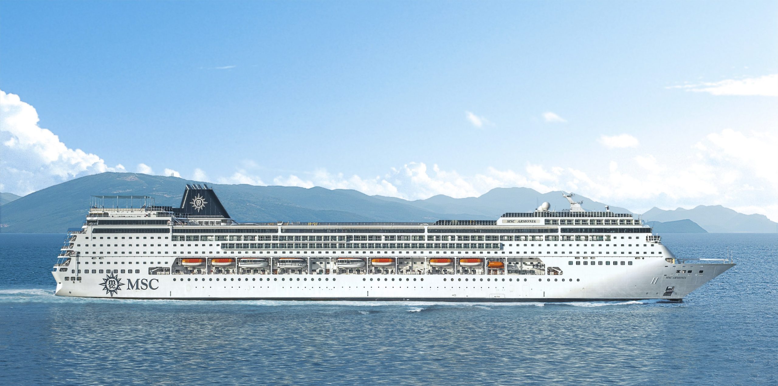 MSC Armonia, la nave della mini crociera