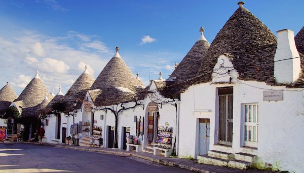 alberobello e1733241872748 600x341 - Gran Tour della Puglia e Matera - 23/30 marzo 2025