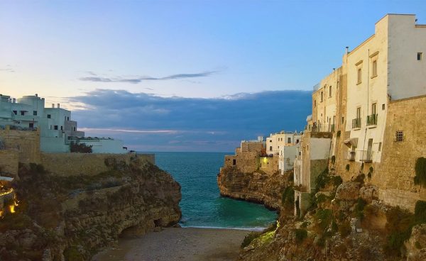 polignano 600x368 - Gran Tour della Puglia e Matera - 23/30 marzo 2025